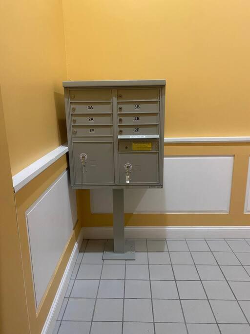 Downtown Albany 2 Bedroom + Workstation @ The Mark Exterior photo
