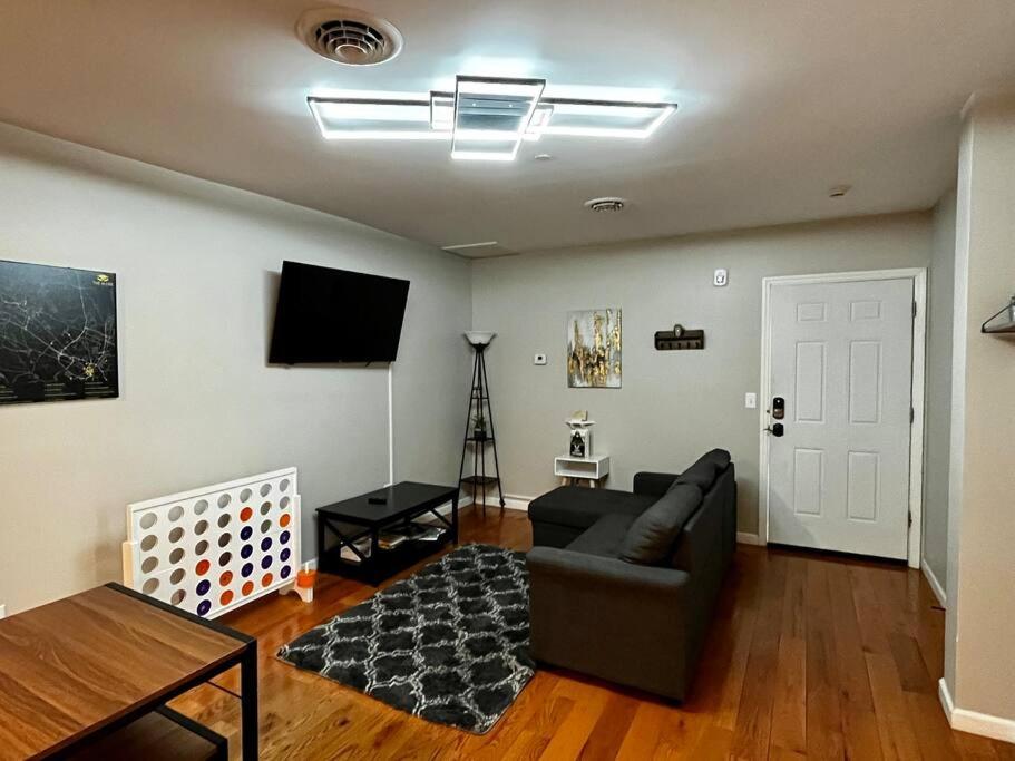 Downtown Albany 2 Bedroom + Workstation @ The Mark Exterior photo